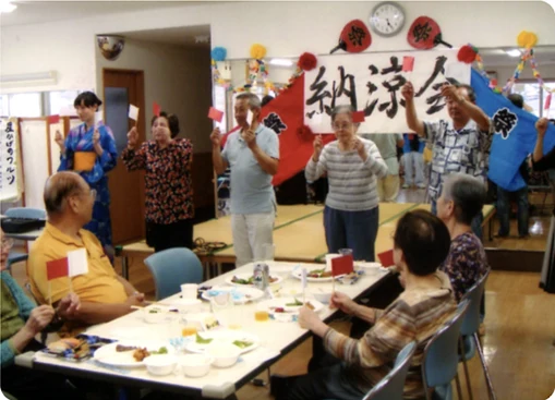 納涼祭の様子